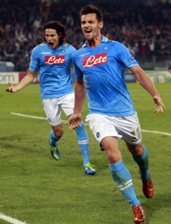 中场指挥官 中场指挥官